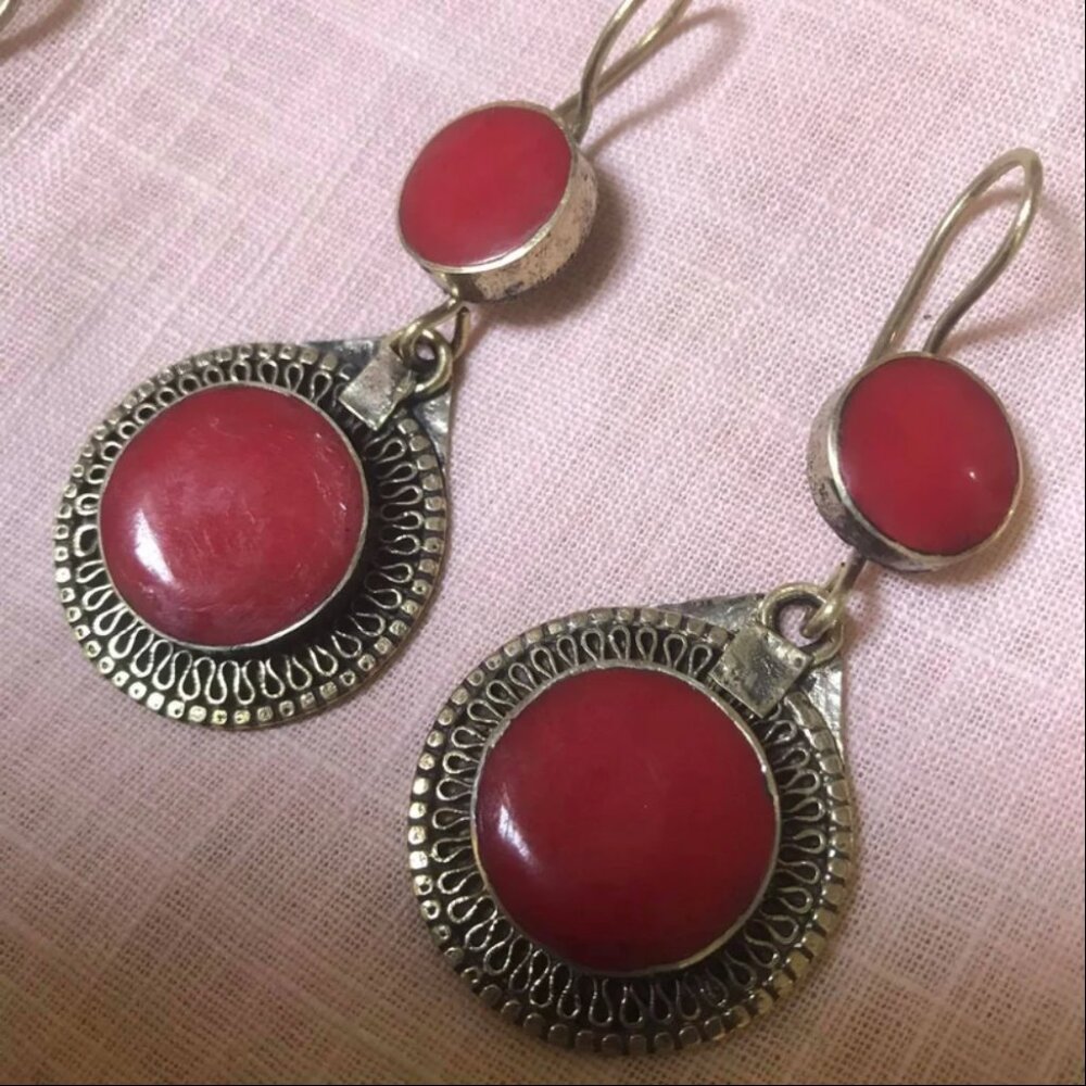Handmade Tribal Stone Earrings: Antique Silver Filigree, Boho Jewelry - Picture 5 of 6